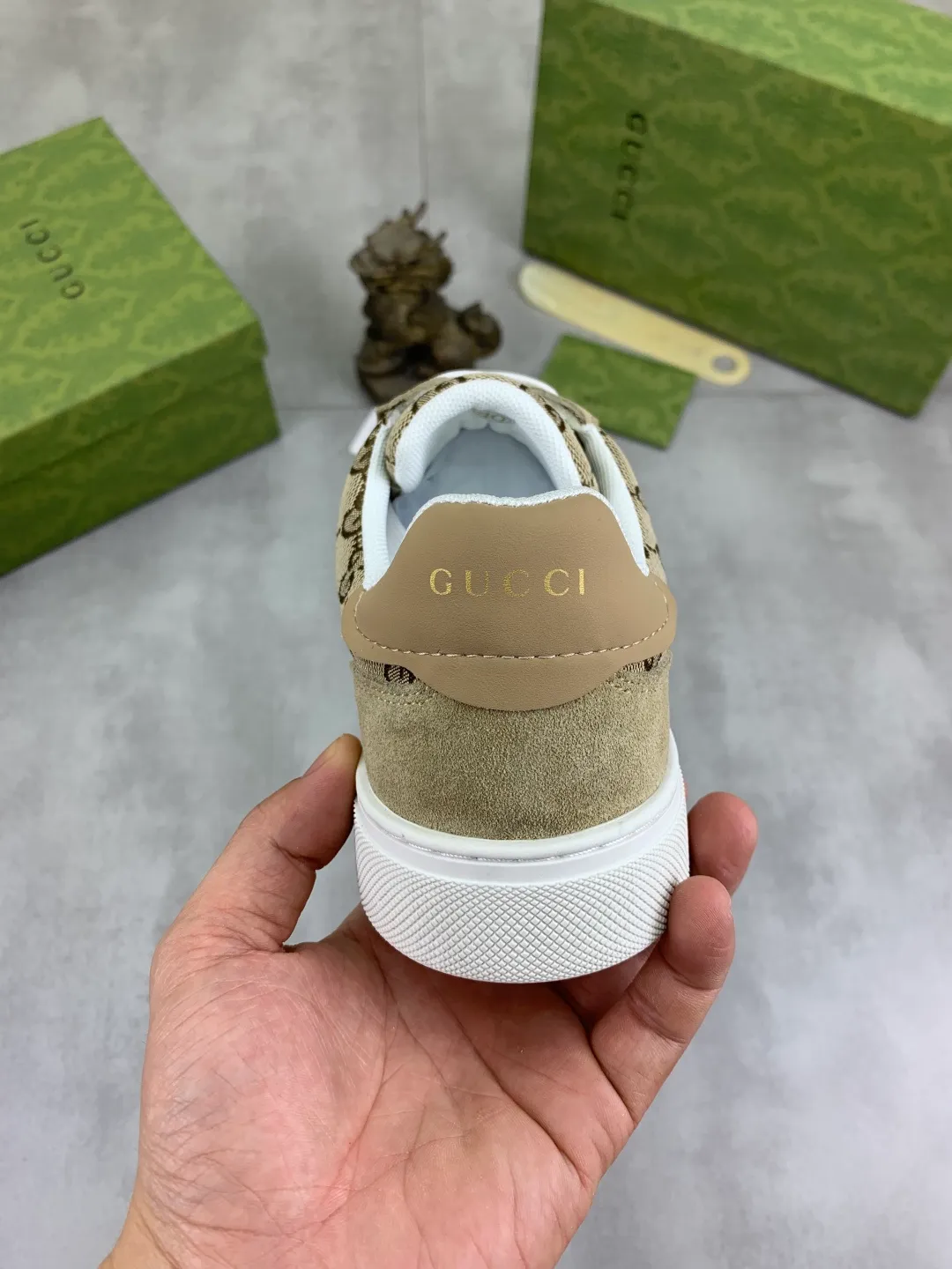 Men's men's shoes 💰P440💰 [New model] (GUCCI) official website's latest 🎁🎁casual and fashionable men's shoes 👟, hot style 💥 style is simple and elegant, exclusive for trendy men. Unique official website's latest brand double G elements Original 👑Gucci decoration, fashionable and generous, the fabric is original frosted calfskin✅Fully imported first-layer pigskin lining, the official website specifies wear-resistant, lightweight original rubber casual outsole, the classic model is taken in real life🎬38-44 3️⃣ colors available